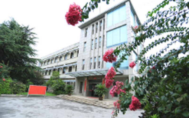 Jiangsu Province Yixing Nonmetallic Chemical Machinery Factory Co., Ltd dây chuyền sản xuất nhà máy